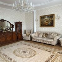 Продаж квартири Харків, Центр, 160м²