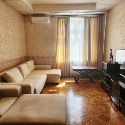 Продажа 	 Харьков,  Героев Харькова (Московский) пр.   96