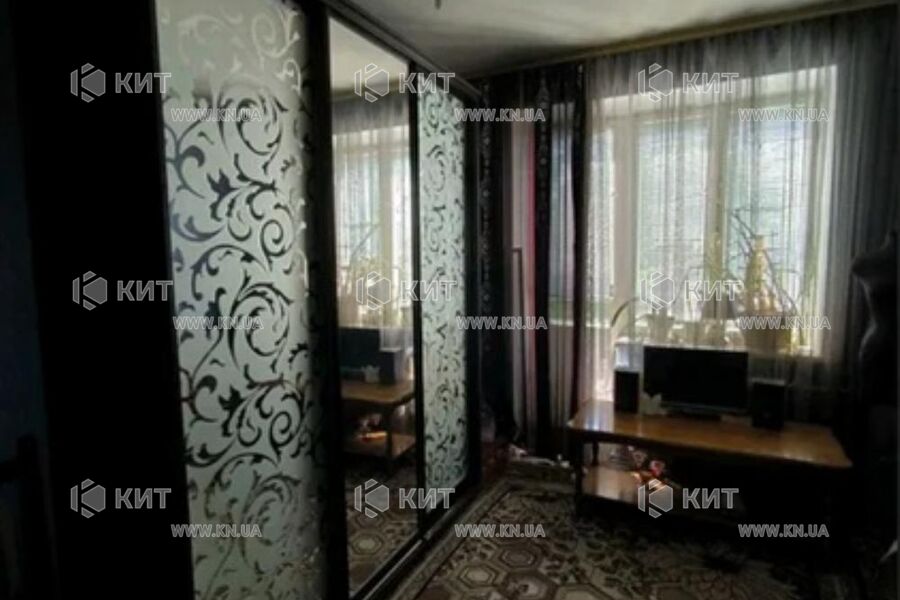 Продажа квартиры Харьков, ХТЗ, Рогань, 31м²
