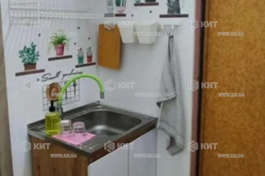 Продаж квартири Харків, ХТЗ, Рогань, 20м²