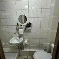 Продаж квартири Харків, ХТЗ, Рогань, 20м²