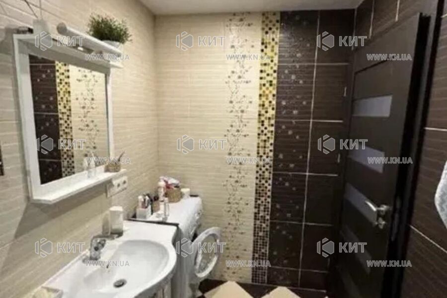 Продаж квартири Харків, Олексіївка, 65м²