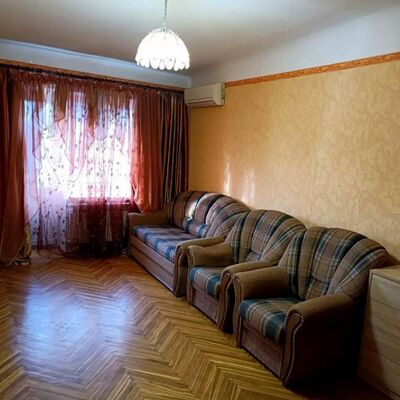 Продажа 	 Харьков,  Байрона (Героев Сталинграда) пр.   1/4