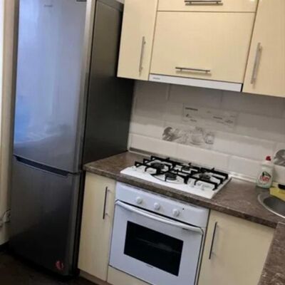 Продажа 	 Харьков,  23 Августа ул.   42