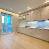 Продаж квартири Харків, Гагаріна, Спортивна, Захисників, 54м²