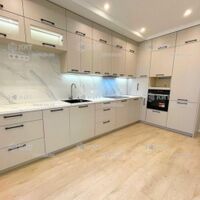 Продаж квартири Харків, Гагаріна, Спортивна, Захисників, 54м²