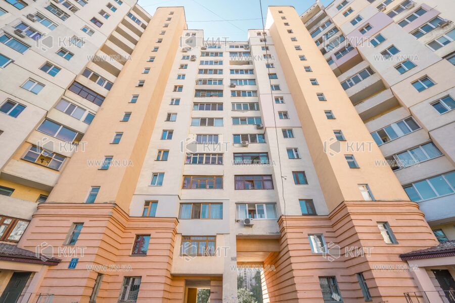 Продаж квартири Харків, Гагаріна, Спортивна, Захисників, 72м²