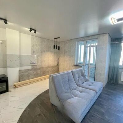 Продажа 	 Харьков, Пролicок Героев Харькова (Московский) пр.   162