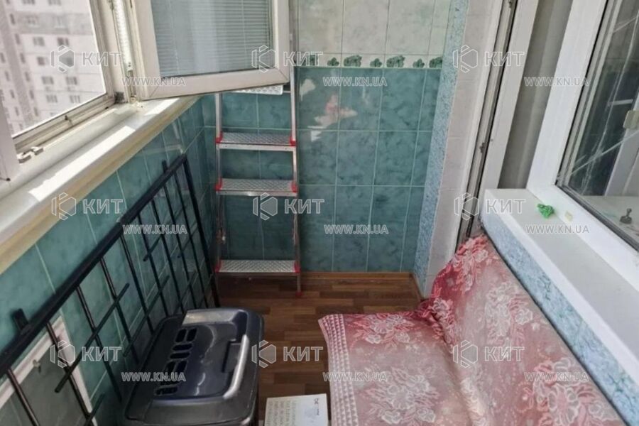 Продажа квартиры Харьков, ХТЗ, Рогань, 39м²