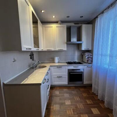 Продажа 	 Харків,  Тарасівська вул.   3