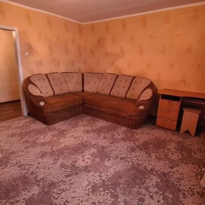Продажа 	 Харьков,  Непокорённых (Героев Труда) ул.   46