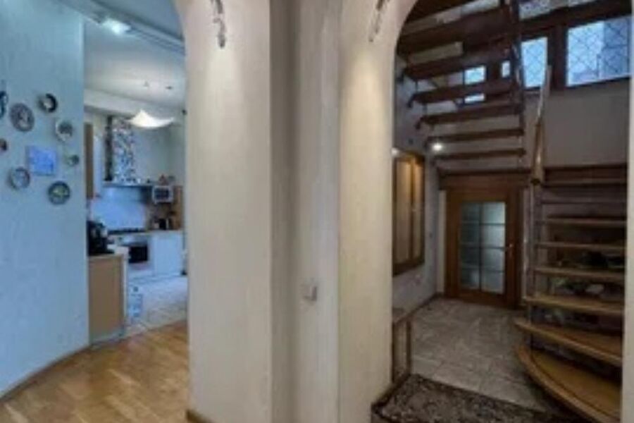 Продажа квартиры Харьков, Центр, 245м²