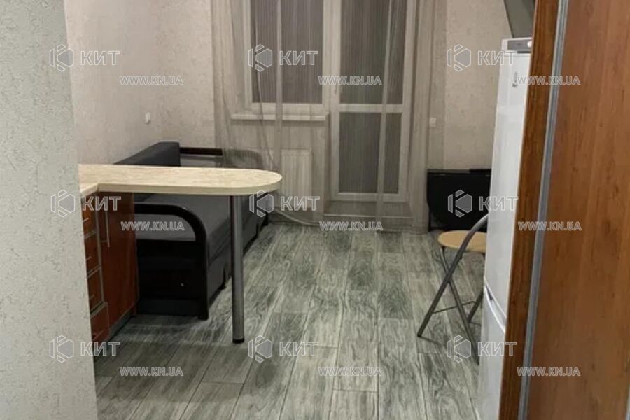 Продажа квартиры Харьков, Гагарина, Спортивная, Защитников, 18.3м²