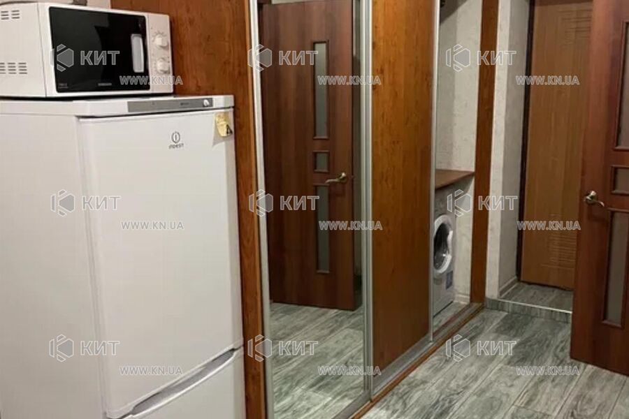Продажа квартиры Харьков, Гагарина, Спортивная, Защитников, 18.3м²