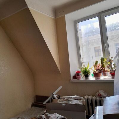 Продажа 	 Харків,  Героїв Харкова (Московський) пр.   3