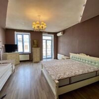 Продаж квартири Харків, Гагаріна, Спортивна, Захисників, 88м²