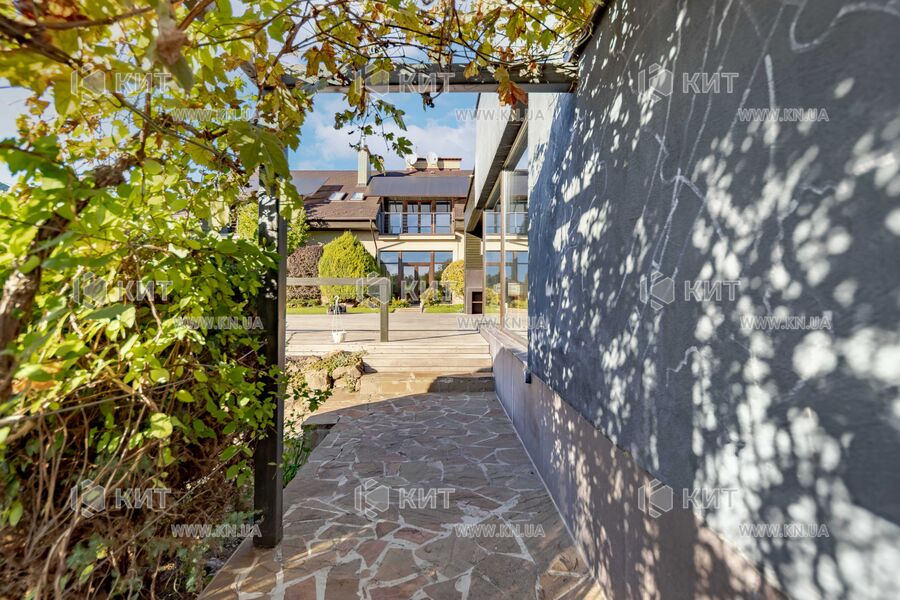 Продажа дома Харьков, Алексеевка, 546м²