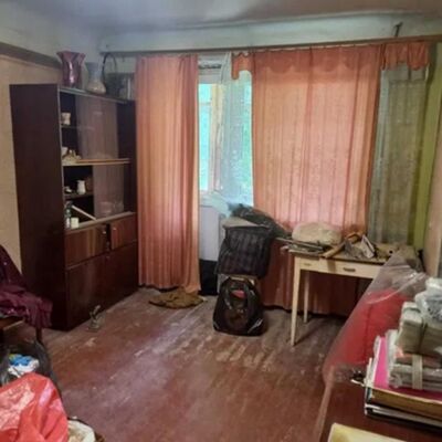 Продажа 	 Харьков,  Стражей Неба (Тобольская) ул.   35
