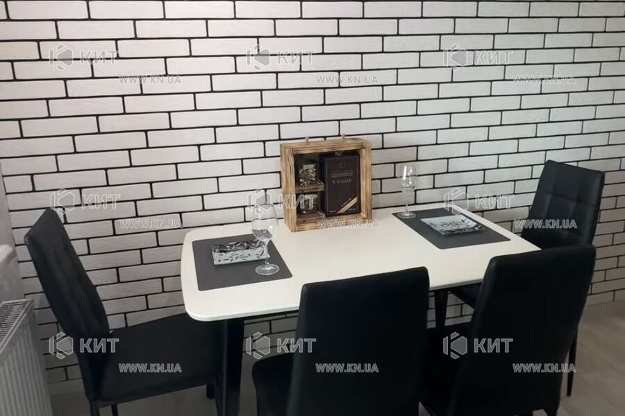 Продажа квартиры Харьков, ХТЗ, Рогань, 57.8м²