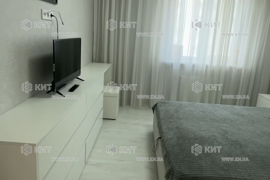 Продажа квартиры Харьков, ХТЗ, Рогань, 57.8м²