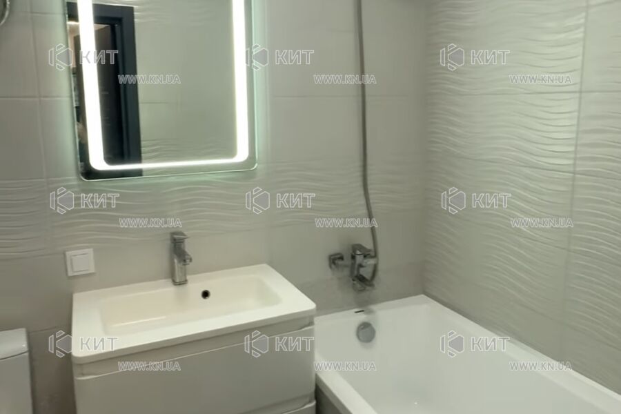 Продажа квартиры Харьков, ХТЗ, Рогань, 57.8м²