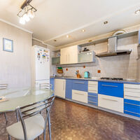 Продажа квартиры Харьков, Гагарина, Спортивная, Защитников, 76м²