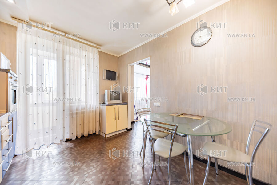 Продажа квартиры Харьков, Гагарина, Спортивная, Защитников, 76м²