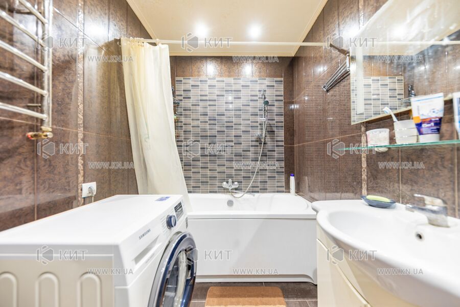Продажа квартиры Харьков, Гагарина, Спортивная, Защитников, 76м²