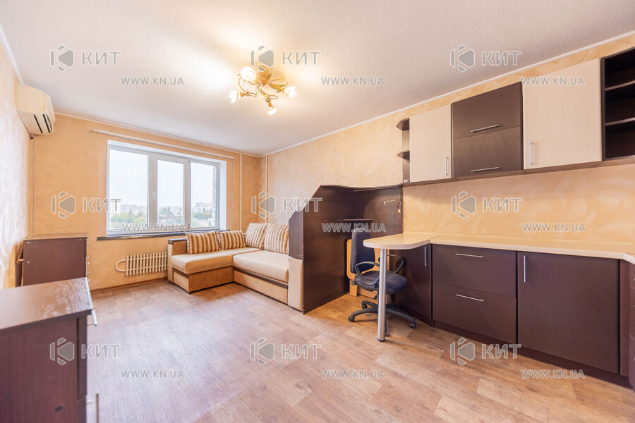 Продаж квартири Харків, Салтівка, 20м²