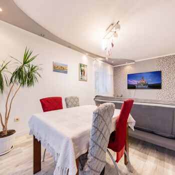 Продаж квартир - Харків,  Тракторобудівників пр.  118Б