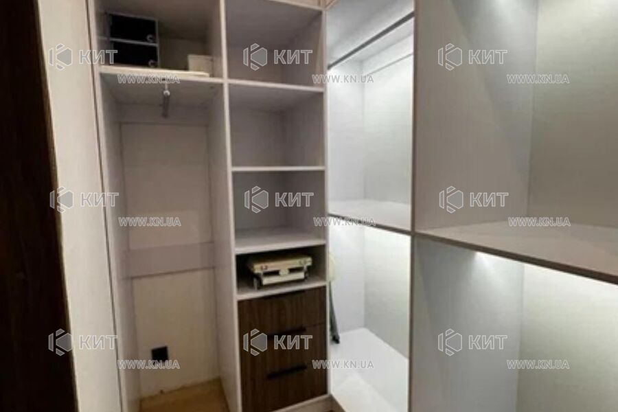 Продажа квартиры Харьков, ХТЗ, Рогань, 82м²