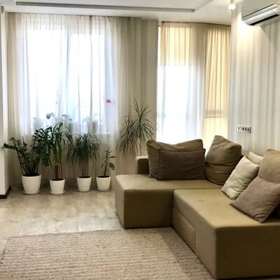 Продажа 	 Харків, Ювілейний Ювілейний (50-річчя ВЛКСМ) пр.   67Б