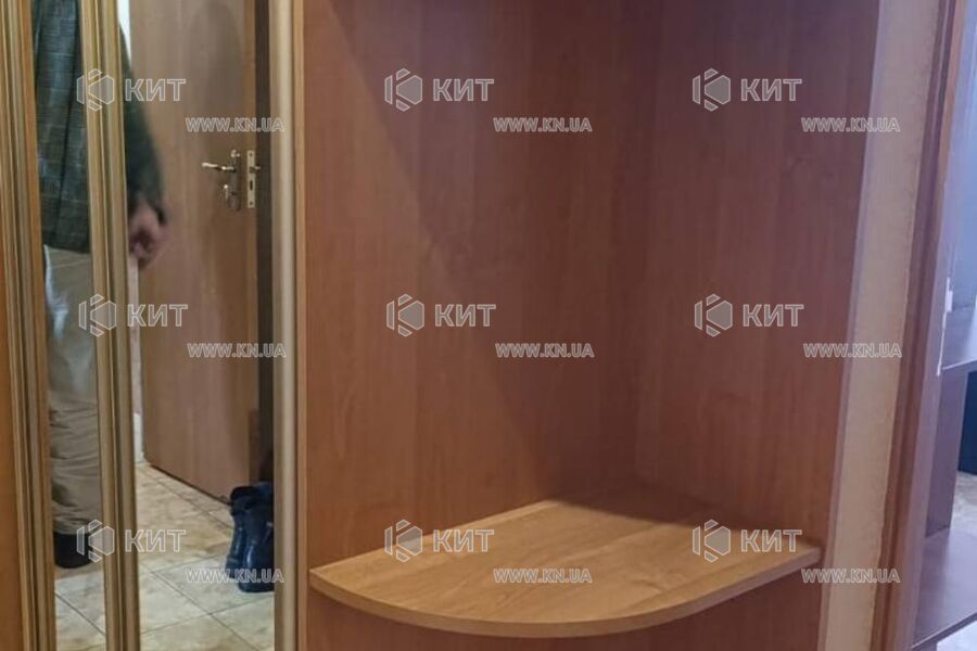 Продаж квартири Харків, ХТЗ, Рогань, 64м²