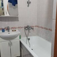 Продаж квартири Харків, ХТЗ, Рогань, 64м²