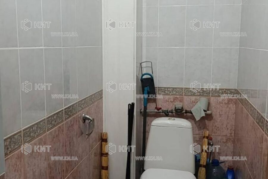 Продаж квартири Харків, ХТЗ, Рогань, 64м²