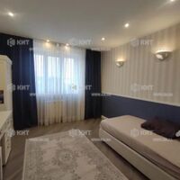 Продажа квартиры Харьков, Гагарина, Спортивная, Защитников, 72м²