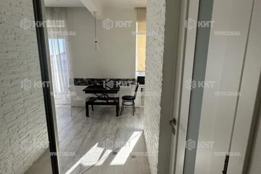 Продаж квартири Харків, Наукова, 42м²
