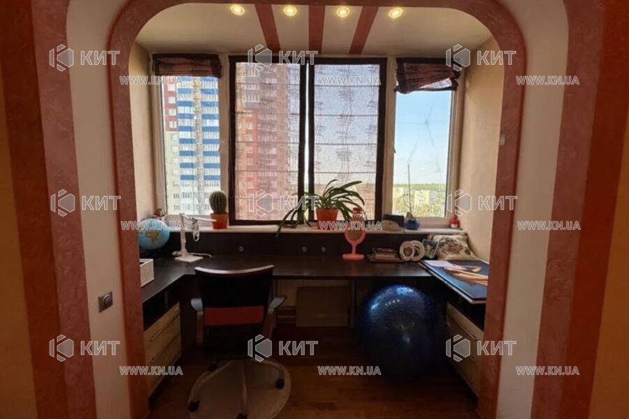 Продажа квартиры Харьков, Павлово Поле, 150м²
