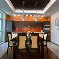 Продажа квартиры Харьков, Павлово Поле, 150м²