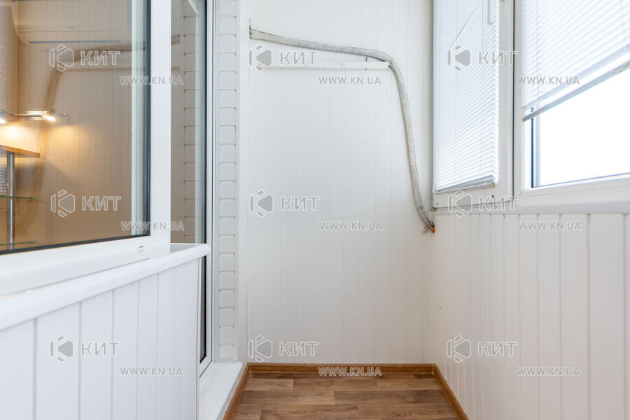 Продаж квартири Харків, Олексіївка, 68м²