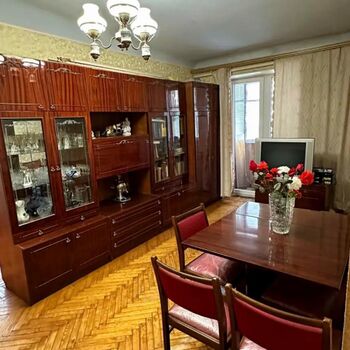Продаж квартир - Харків,  Харківських Дивізій вул.  9/1