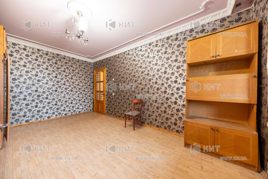 Продаж квартири Харків, Рогань, 70м²