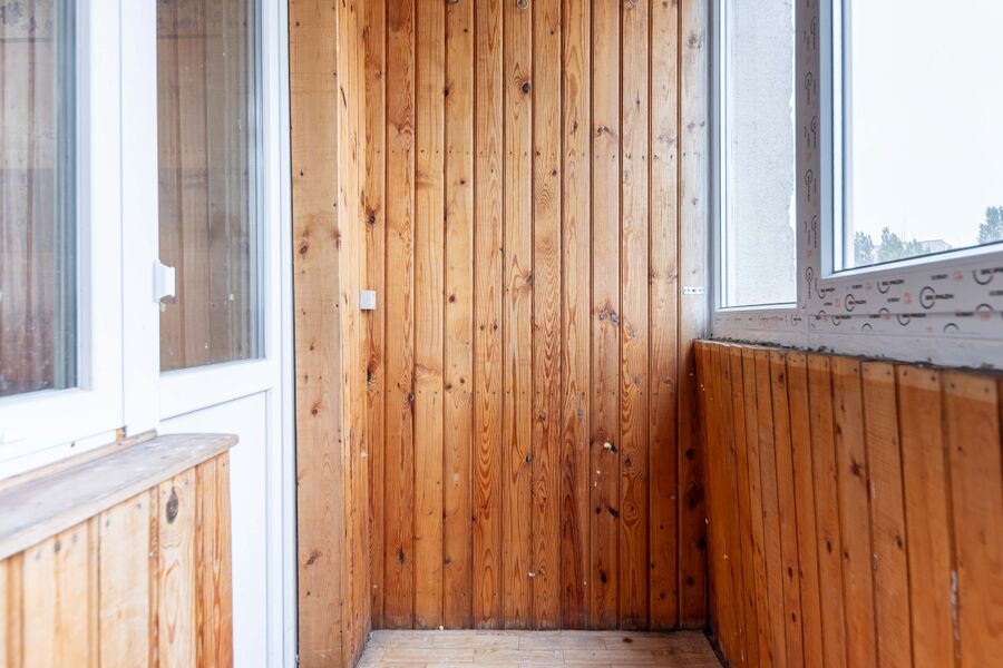 Продаж квартири Харків, Рогань, 70м²