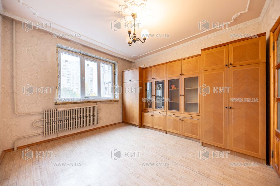 Продаж квартири Харків, Рогань, 70м²