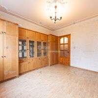 Продаж квартири Харків, Рогань, 70м²