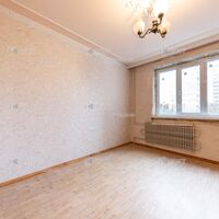 Продаж квартири Харків, Рогань, 70м²