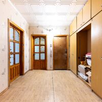 Продаж квартири Харків, Рогань, 70м²