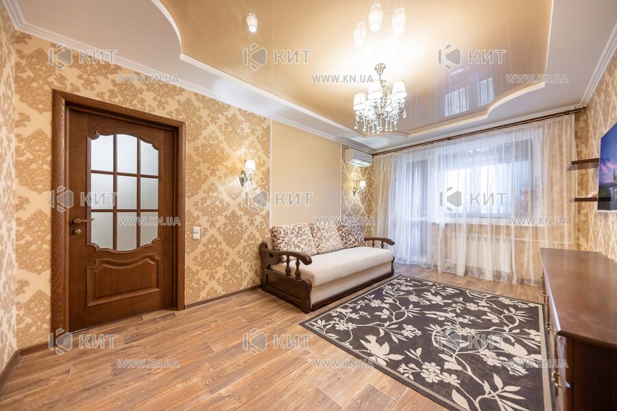 Продаж квартири Харків, Рогань, 70м²