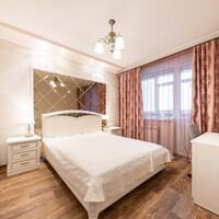 Продаж квартири Харків, Рогань, 70м²