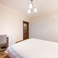 Продаж квартири Харків, Рогань, 70м²